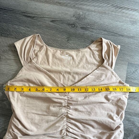 Hollister V Neck Crop Top Taupe Tan XL Cotton Minimalist - Picture 7 of 10